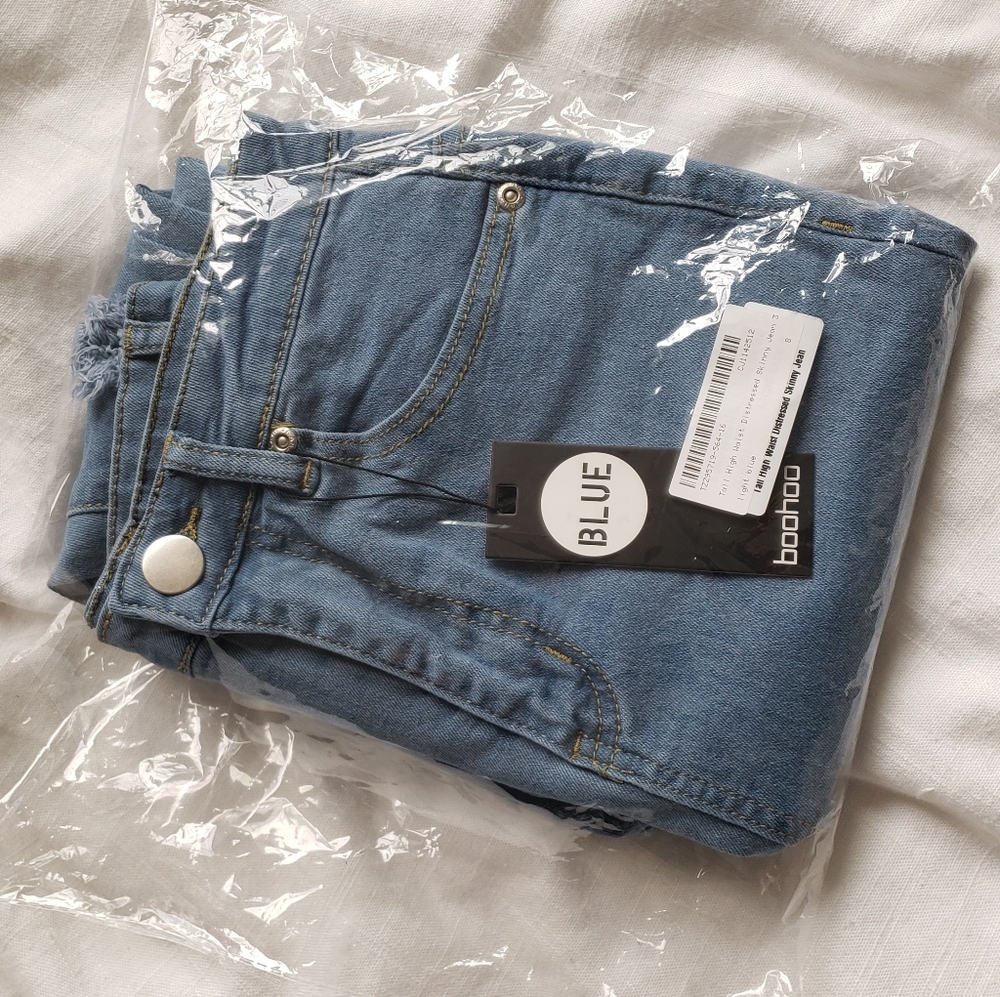 NWT!! Boohoo (Tall) Skinny Jeans